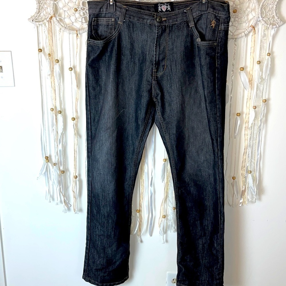 Lions Crest English Laundry gray blue jeans. Size 38x32.